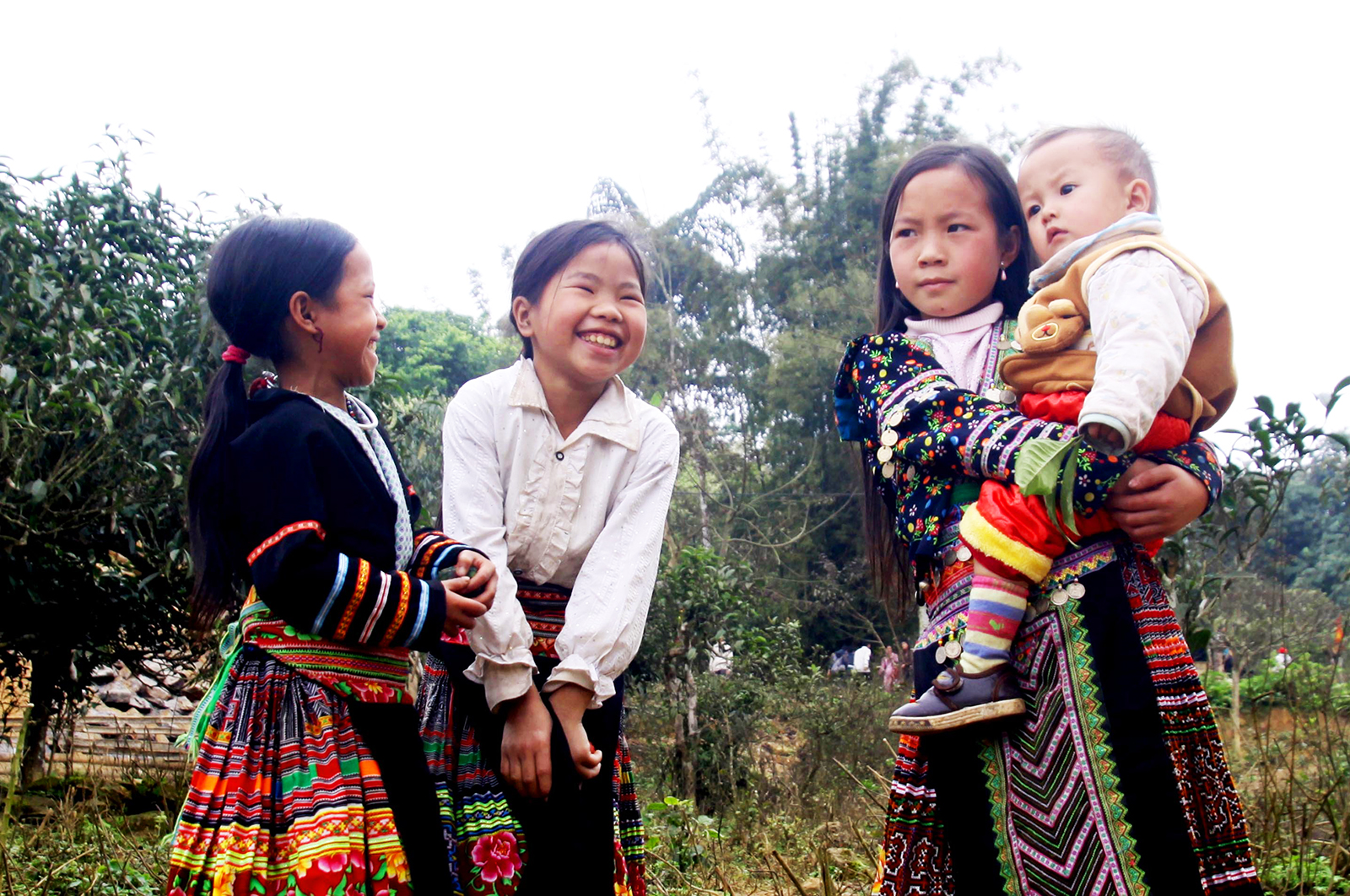 Người Mông Yên Bái- Những khó khăn trong chính sách dân số 